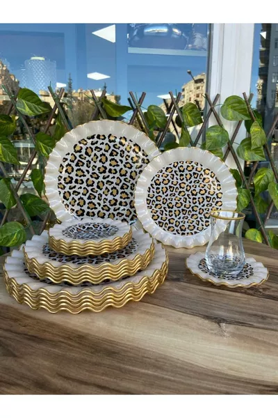 Leopar model altın  prç kahvaltı takımı.