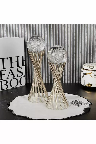 Dekoratives 2-teiliges Silbernes Kugelpaar mit Überkreuzten Spiralbeinen / Wohn- und Bürodekoration