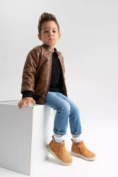 Anatomische Freizeitstiefel aus sandfarbenem Echtleder für Jungen