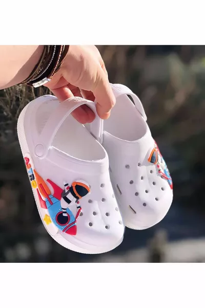 غير زلة خفيفة الوزن وحيد رائد فضاء ذكي برزت صنادل فاخرة للأطفال النعال البحرية بركة النعال