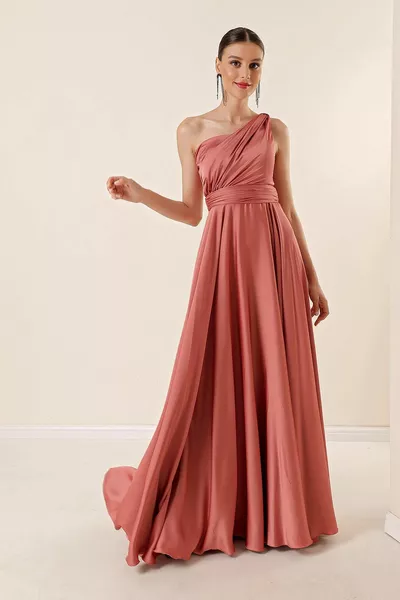 Langes Kleid aus Krepp-Satin mit einer Schulter, drapiert, gefüttert und breit gefüttert