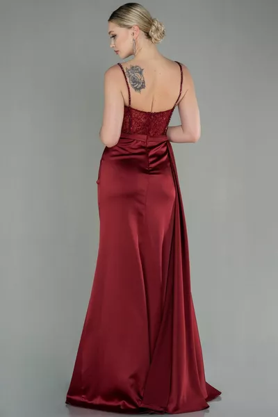 Robe de soirée longue en satin de pierre transparente bordeaux 