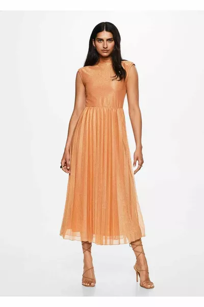 فستان لوركس بطيات