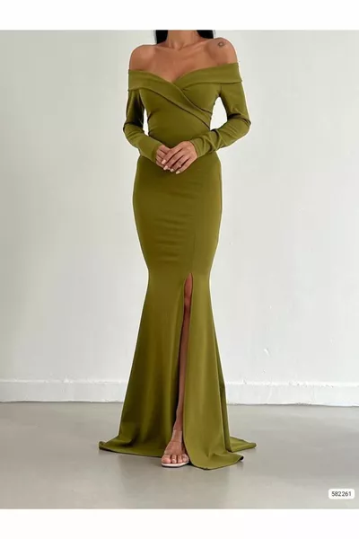 Maxi-Abendkleid mit überschnittenem Schulterschlitz