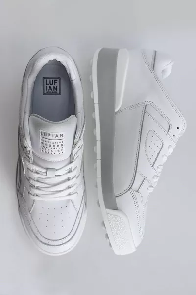 Sneakers bianche casual stringate da uomo in vera pelle