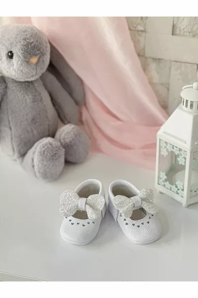Бебешки мокасини от естествена кожа White Shine