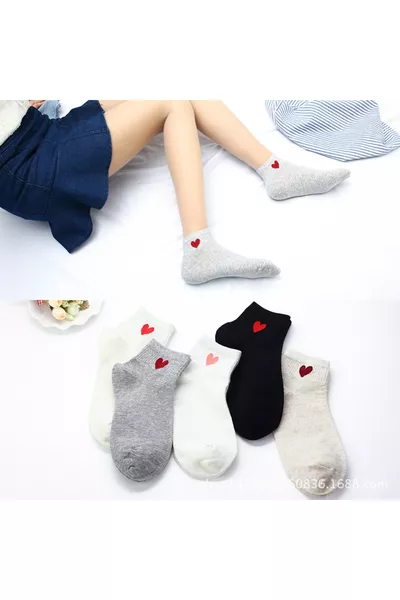 5 чифта дамски чорапи с половин глезен с многоцветен десен с сърца