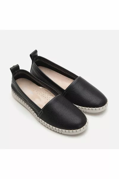 Mocassino da donna nero in vera pelle