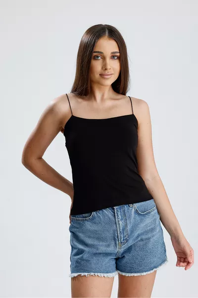 قميص داخلي بحمالتين مزدوجتين