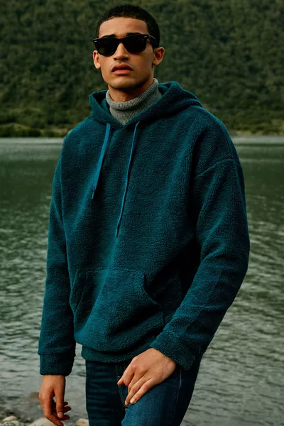 Men's Oversized Loose Fit Hooded Sherpa Fleece Sweatshirt