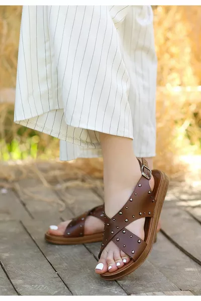 Sandales en cuir beige