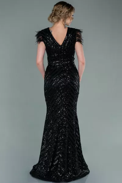 Abito da sera nero lungo ricamato con paillettes Otrich 