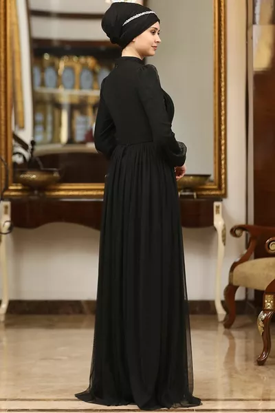 أسطورة الحجاب فستان سهرة أسود