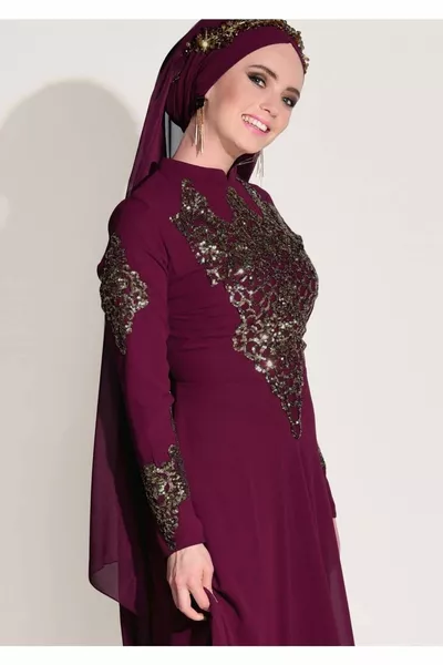 Women's burgundy embroidered detailed evening dress 