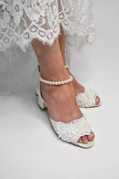 نسائي عرق اللؤلؤ أوف وايت لون الدانتيل مريحة 5 سم سميكة الكعب مساء اللباس أحذية الزفاف