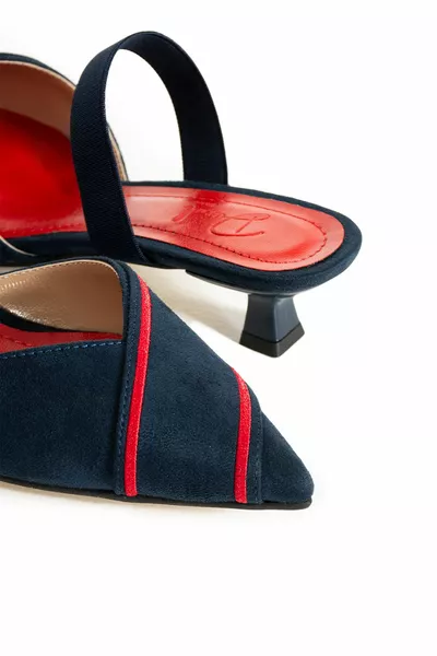 ميرا حذاء بكعب خاص بتصميم أزرق كحلي للسيدات - شباشب - حذاء باليه مسطح