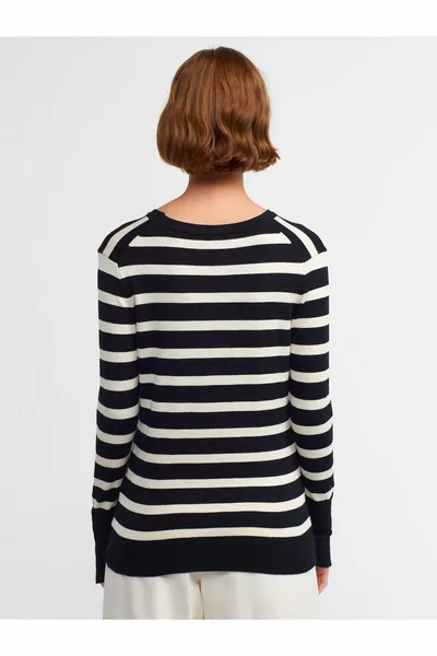 WOMEN'S BICYCLE COLLAR STRIPED SOFT TEXTURED KNIT SWEATER WITH MID-SLEEVE DROP 