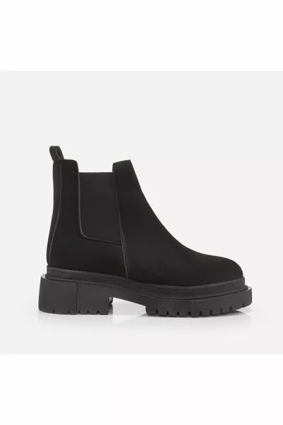 أحذية مسطحة نسائية سوداء للمشاة