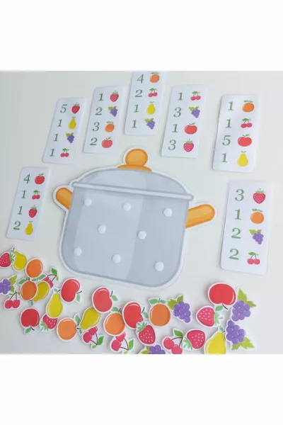 Matériel d'activité Faire du jus de fruits à la casserole