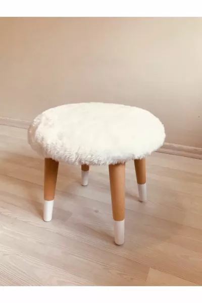 كرسي الأطفال الأبيض من الوبر لغرفة الأطفال من ويبانيا، كرسي مكتب للأطفال