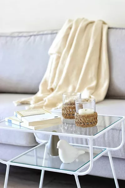 Свещник с детайл от 2-инчова слама