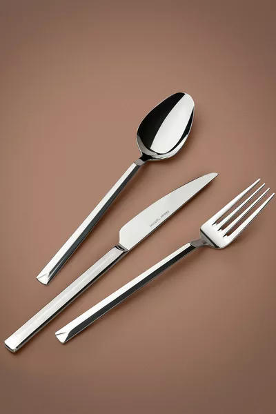 Optima Çeşme  Parça  Kişilik Çatal Kaşık Bıçak Takımı