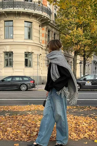 Imported Puffy Gray Scarf Shawl Shoulder Wrap