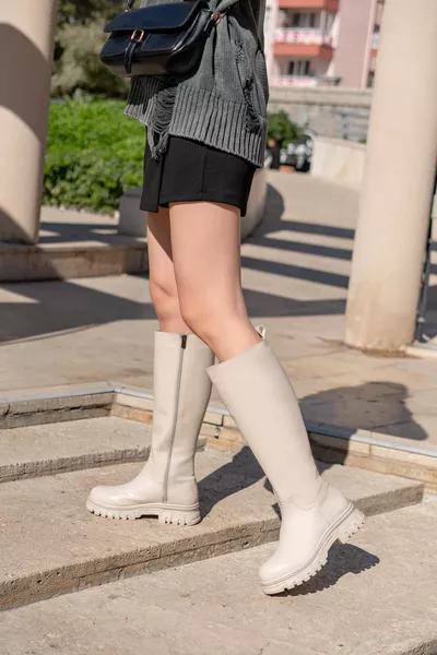 حذاء مريح داخليًا بفرو، نعل داخلي أرثوبيدي، مطاط مقاوم للانزلاق وماء، مضمون ومرن