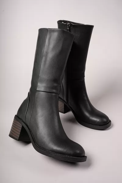 حذاء نسائي ساق طويل أسود من الجلد