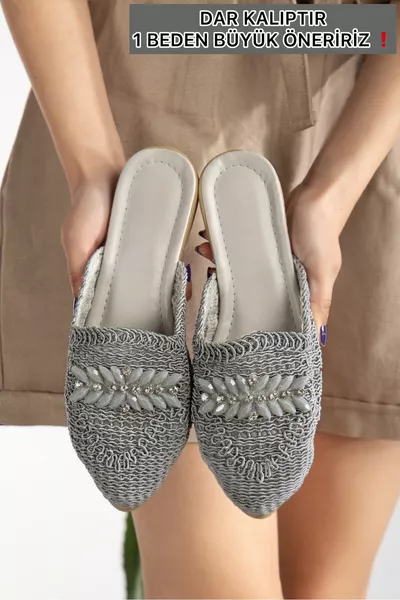 Sandales femme en paille à bout fermé avec dentelle tressée et détails en pierre, élégantes, d'été, pour la maison, la plage ou les vacances