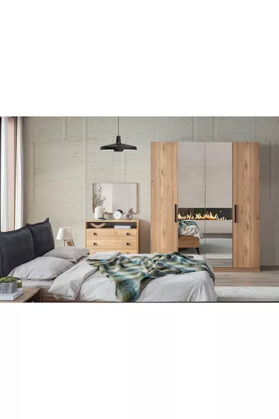ETI Bedroom Set, 4-Door, with Mirror and Drawers