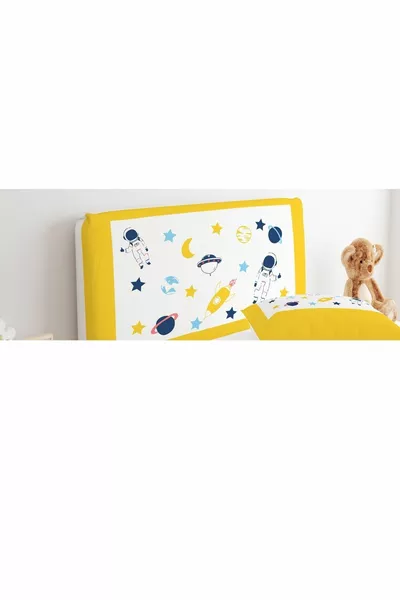 غطاء رأس السرير بطبعة فضاء رائد فضاء