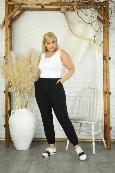 Women's Black High-Waisted Elastic Waist Pocket Plus Size Sweatpants