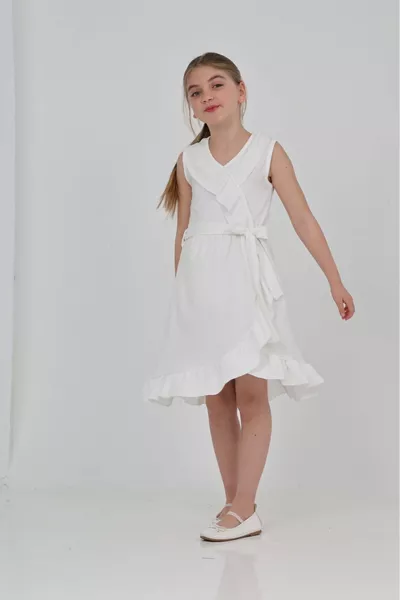 فستان فتاة مع كشكش