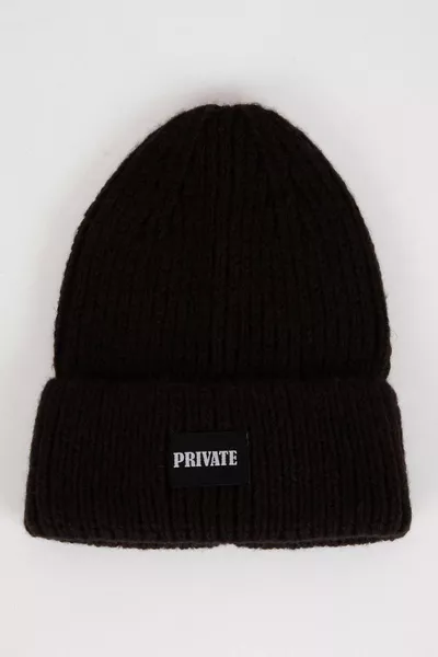 Women's Knitted Winter Beanie with Label WN