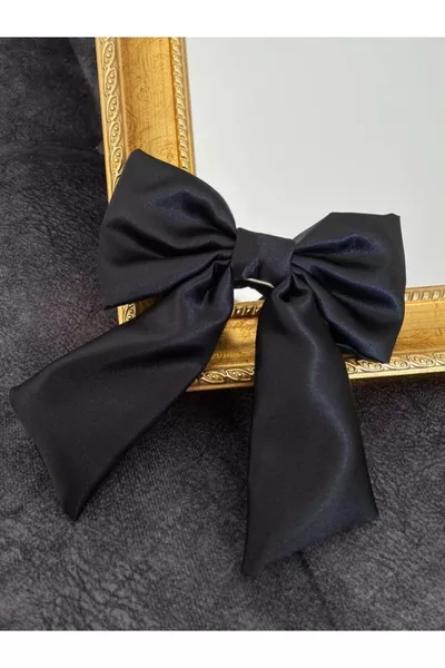 مشبك شريط ساتان أسود