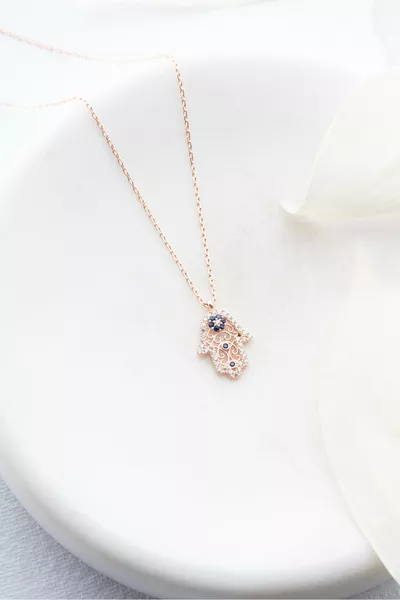 Sierlijke Zilveren Rosé Minimalistische Fatma Hand Ketting