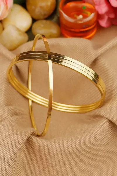 سوار سكة حديد من الصلب - عيدان ثقاب من الصلب أجدا 4 قطع للسيدات سوار سكة حديد ذهبي - غير قابل للصدأ ومقاوم للتغير