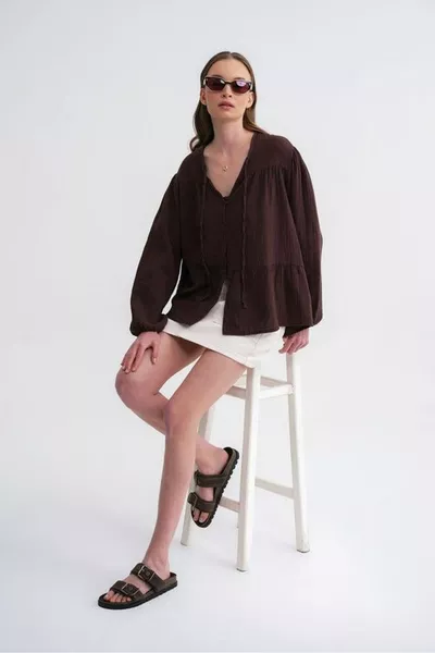  Women's Collar Tie Long-Sleeve Elastic Cuff Loose Muslin Shirt Brown