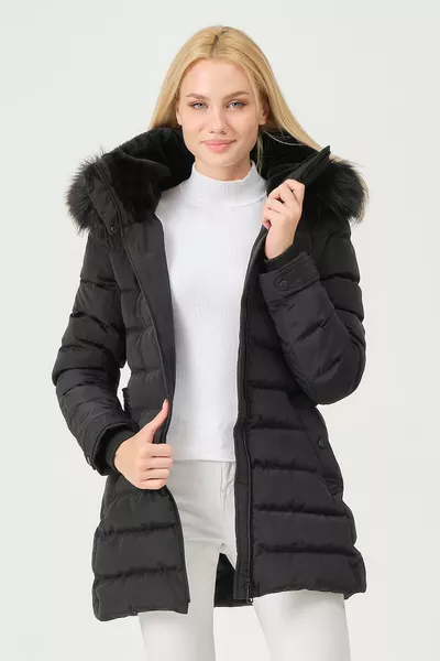 معطف نسائي مع قلنسوة قابل للإزالة وفرو صناعي مبطن