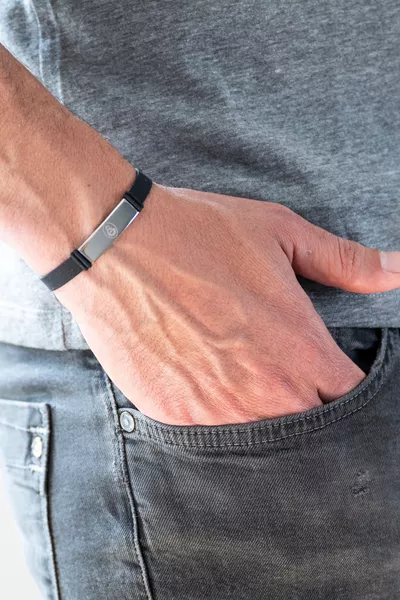 Лицензирана гривна