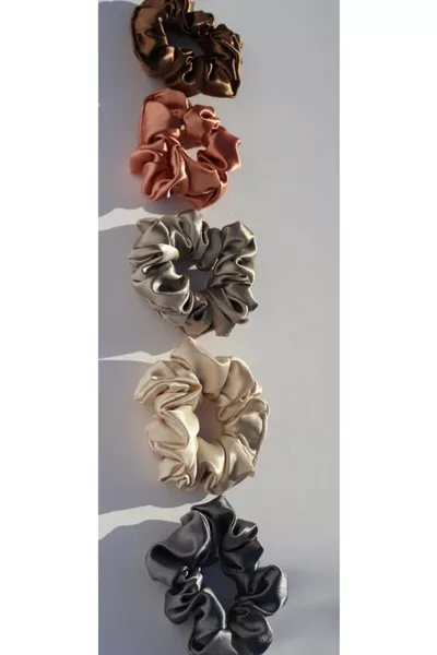 مجموعة 5 أربطة شعر ساتان للنساء توكة  