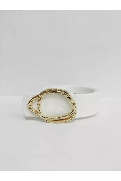 حزام أبيض نسائي بمشبك ذهبي