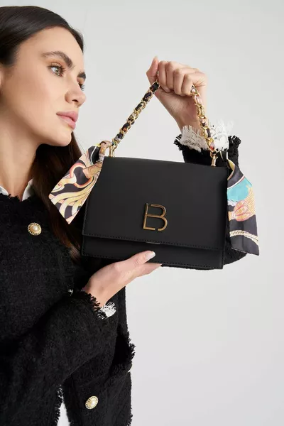 حقيبة يد وكتف نسائية مع وشاح