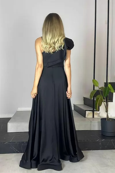  Volant d’inertie Robe de soirée asymétrique en satin noir