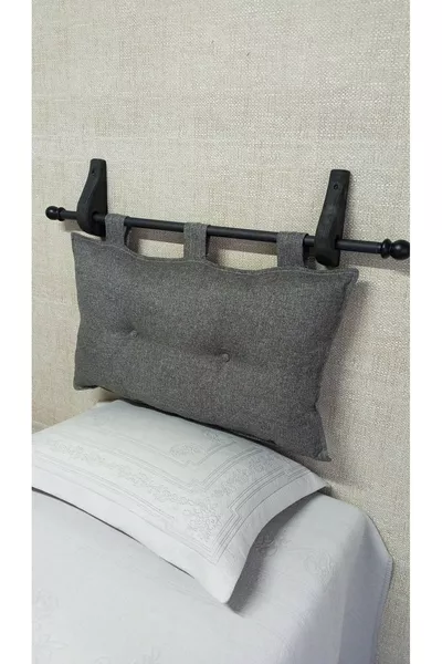 Bettgestell mit Kopfteil