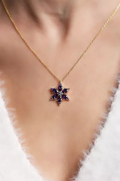 قلادة وردة اللانهاية واللوتس والكاميليا المزينة بأضواء ليد RGB الزاهية في قبة زجاجية ديكورية