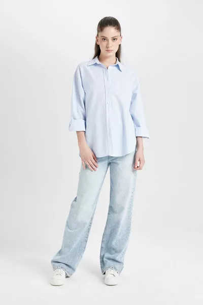 قميص أكسفورد مخطط بأكمام طويلة وتفصيل واسع موديل AU