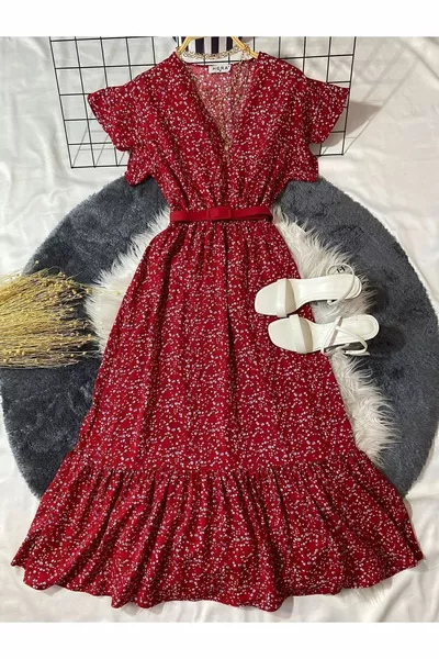 فستان مزدوج الصدر بنقشة حمراء مقرمشة