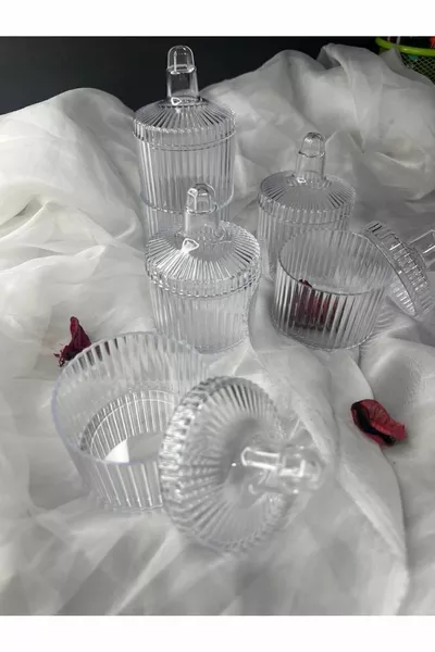 Кутия за  кристални бонбона от Мика - пластмасова прозрачна подаръчна кутия за свещи